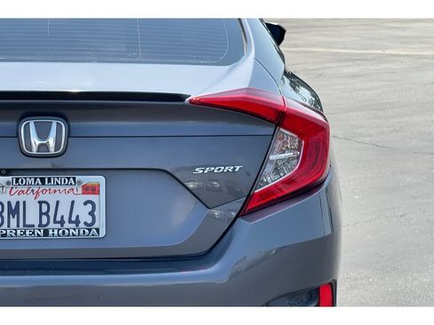 Used 2019 Honda Civic Sport image 16
