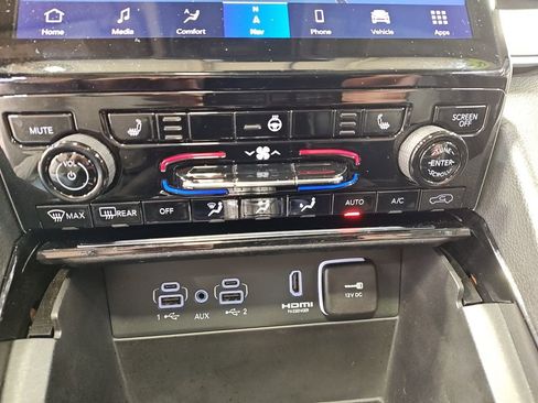 Used 2022 Jeep Grand Cherokee Limited 4xe image 24