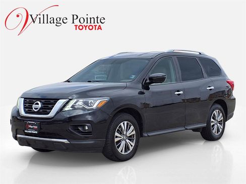 Used 2020 Nissan Pathfinder SL image 1