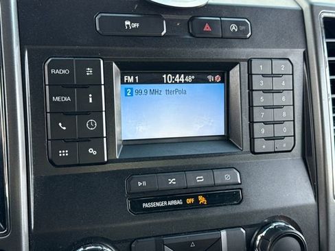 Used 2018 Ford F150 XLT image 21