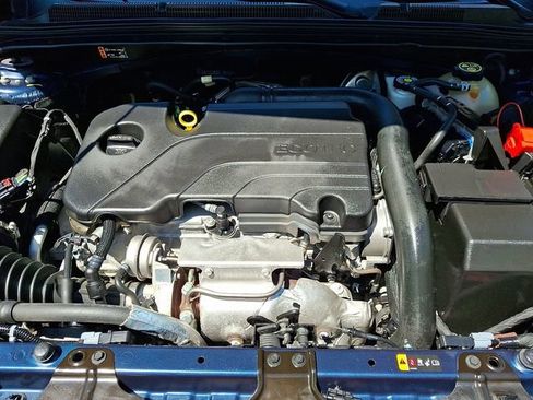 Used 2022 Chevrolet Malibu LT FWD image 27