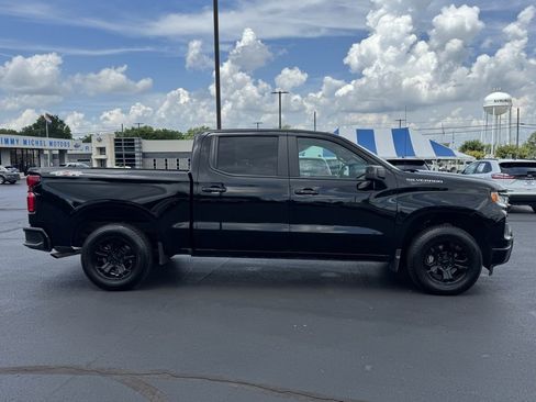 Used 2024 Chevrolet Silverado 1500 RST image 19