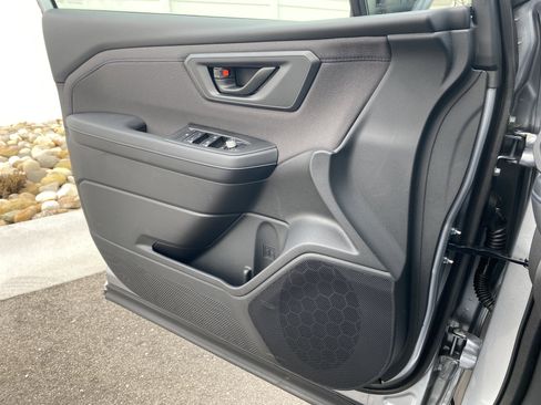 New 2026 Subaru Forester Premium AWD/4WD image 10