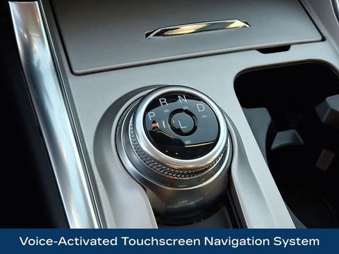 Used 2022 Ford Explorer XLT w/ Equipment Group 202A image 21