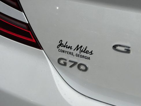 Used 2025 Genesis G70 2.5T AWD/4WD image 23