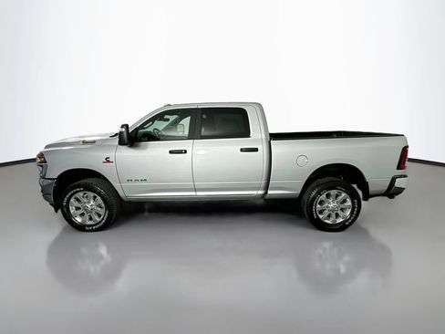 New 2026 RAM 2500 Big Horn AWD/4WD image 4