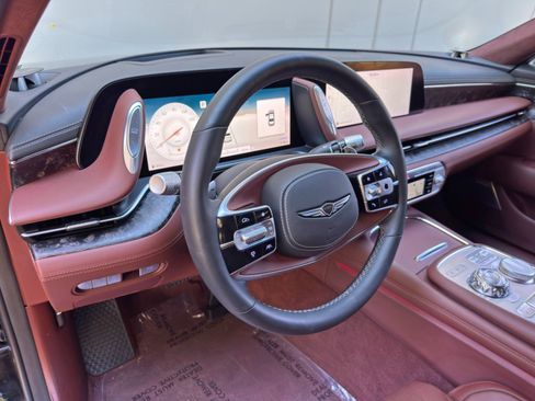 Used 2024 Genesis G90 3.5T AWD/4WD image 14