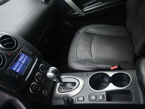 Used 2013 Nissan Rogue SL image 19