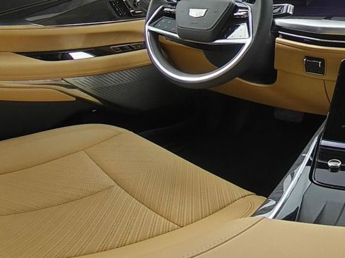 New 2025 Cadillac Escalade IQ Sport 2 w/ LPO, ONYX Package image 12