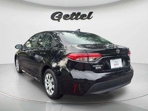 Used 2023 Toyota Corolla LE FWD image 7