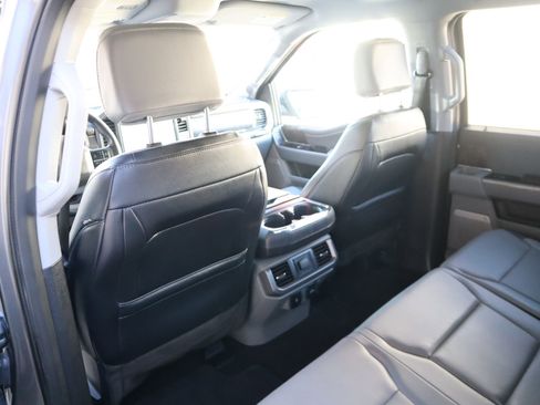 Used 2023 Ford F150 Lariat w/ Trailer Tow Package image 44