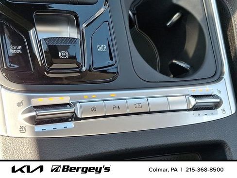 New 2026 Kia Carnival SX Prestige FWD image 21