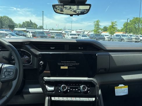 New 2026 GMC Sierra 1500 AT4 w/ AT4 Premium Package AWD/4WD image 26