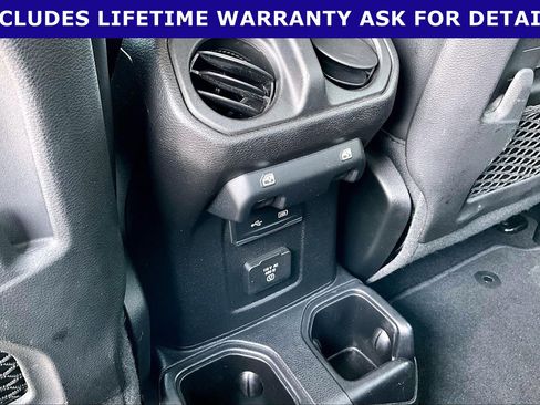 Used 2020 Jeep Gladiator Rubicon AWD/4WD image 28