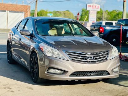 Used 2012 Hyundai Azera w/ Technology Pkg
