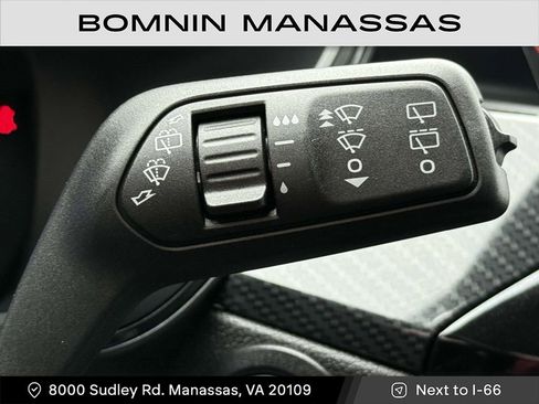 Used 2025 Ford Escape ST-Line image 11