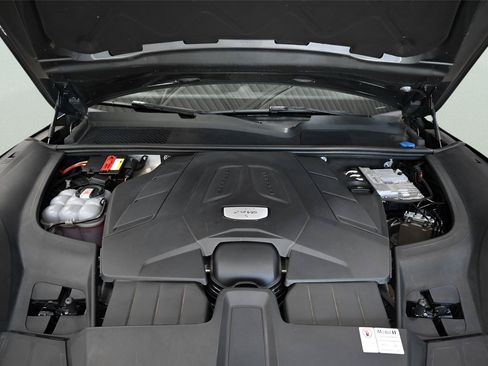 Used 2019 Porsche Cayenne S AWD/4WD image 37