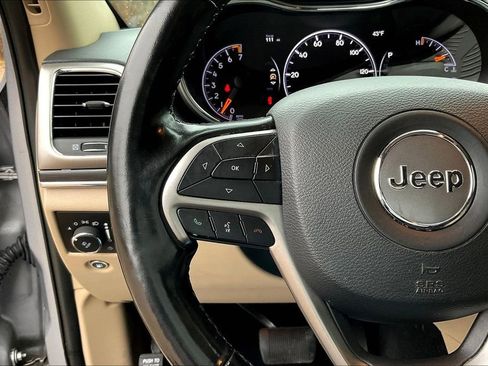 Used 2020 Jeep Grand Cherokee Limited image 11