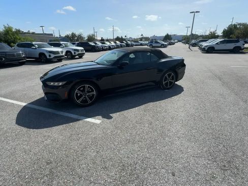Used 2024 Ford Mustang Premium RWD image 4
