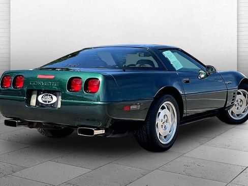 Used 1994 Chevrolet Corvette Coupe RWD image 10