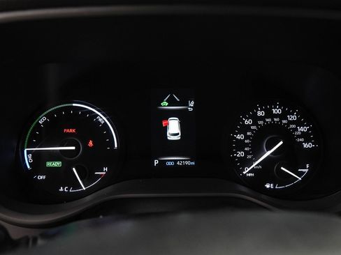 Used 2024 Toyota Sienna LE AWD/4WD image 27