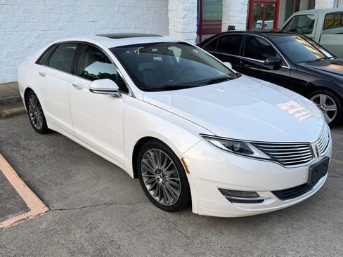 Used 2013 Lincoln MKZ AWD image 1
