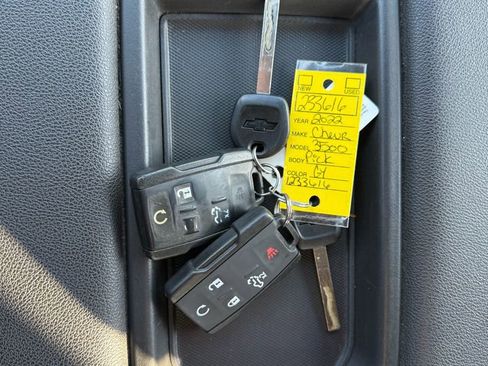 Used 2022 Chevrolet Silverado 3500 LT w/ Remote Start Package image 15