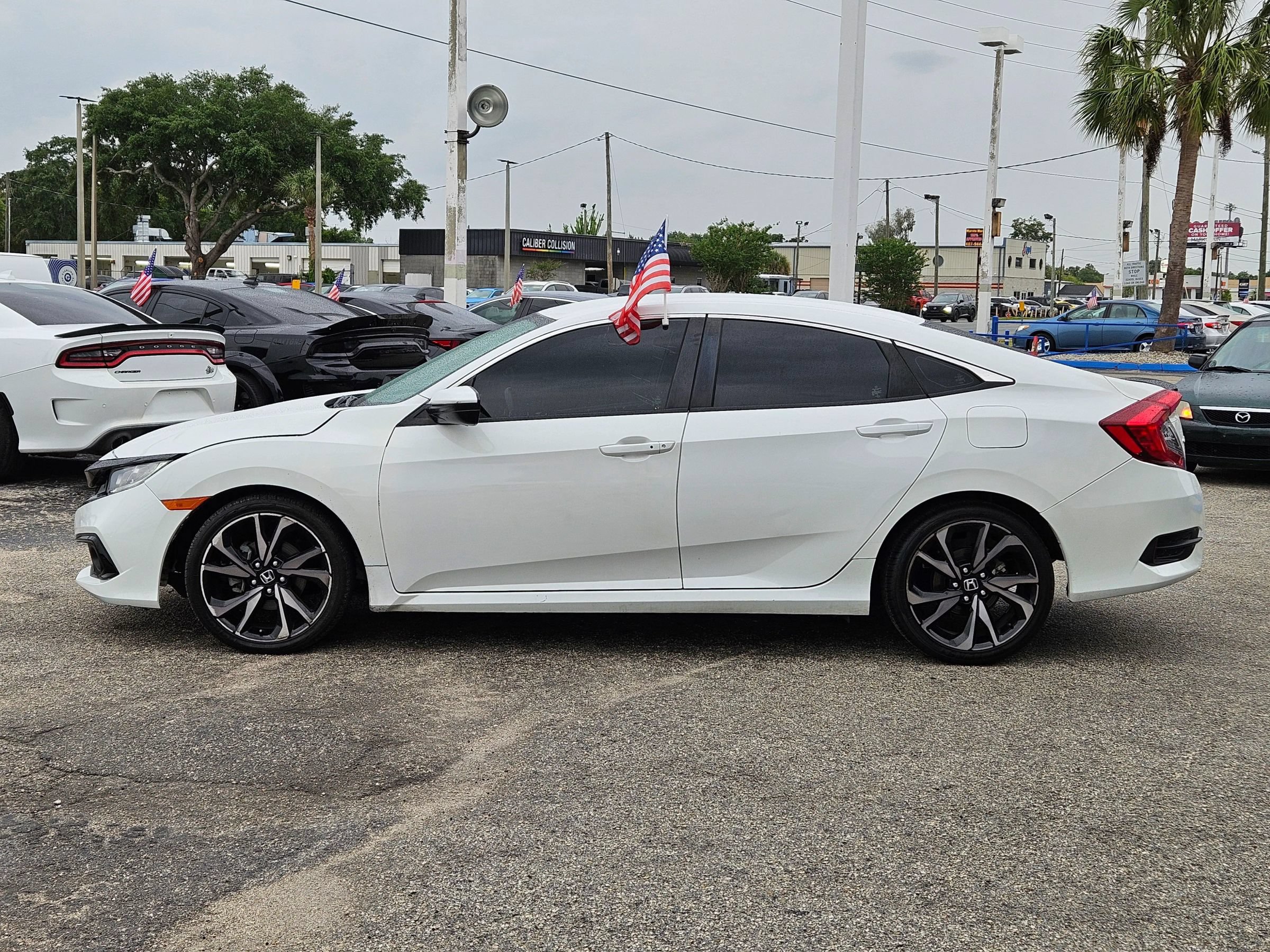 Used 2020 Honda Civic Sport image 5