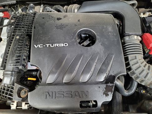Used 2024 Nissan Altima 2.0 SR FWD image 30
