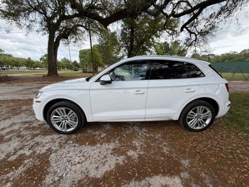 Used 2018 Audi Q5 2.0T Premium Plus w/ Premium Plus Package image 8