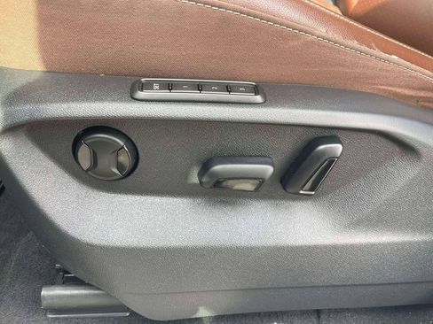 Used 2022 Volkswagen Atlas SEL image 19