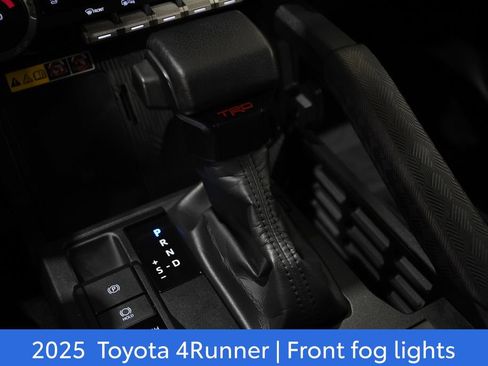 Certified 2025 Toyota 4Runner TRD Off-Road Premium image 23