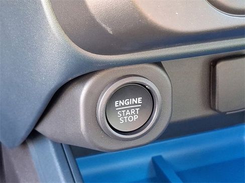 New 2025 Ford Maverick XLT w/ XLT Luxury Package image 14