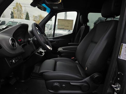 New 2026 Mercedes-Benz Sprinter 2500 image 21