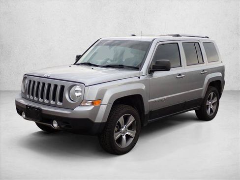 Used 2016 Jeep Patriot High Altitude AWD/4WD image 6