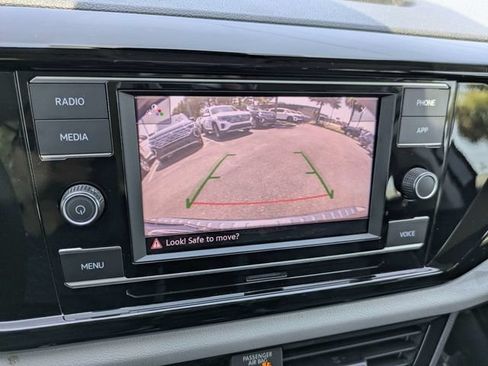 Certified 2024 Volkswagen Taos S FWD image 21