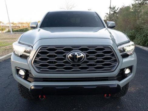 Used 2023 Toyota Tacoma TRD Off-Road image 8