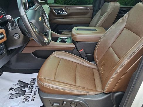 Used 2021 Chevrolet Tahoe High Country AWD/4WD image 10