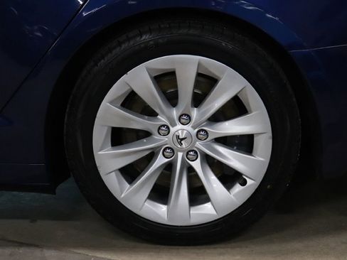 Used 2018 Tesla Model S AWD image 26