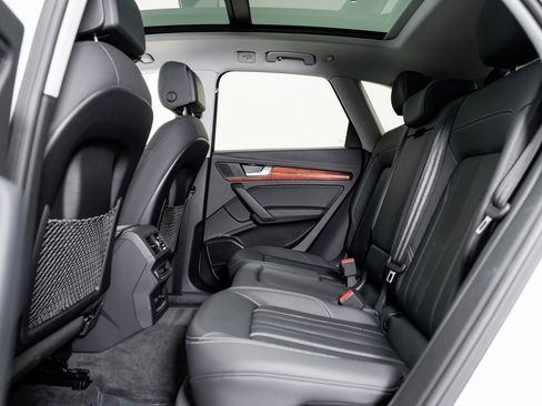 Used 2022 Audi Q5 2.0T Premium Plus w/ Premium Plus Package image 22