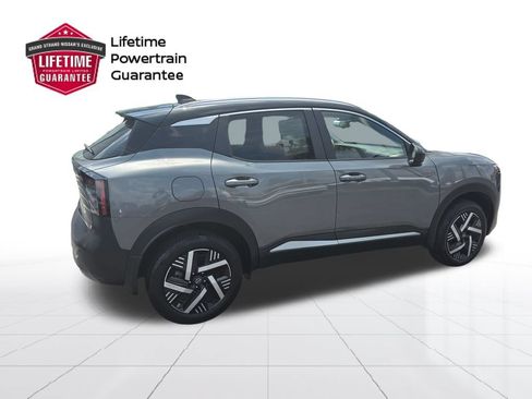 Certified 2026 Nissan Kicks SV FWD image 7