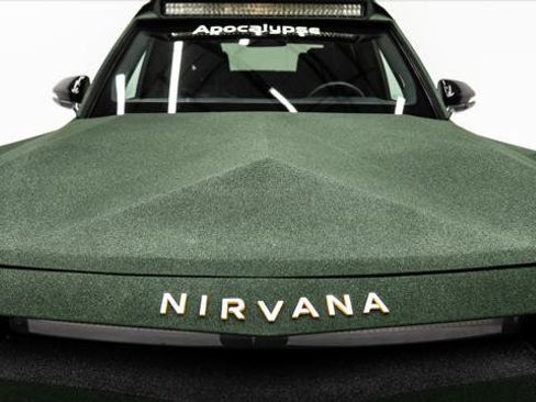 Used 2022 Rivian R1T Adventure image 25