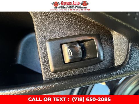 Used 2021 BMW 330i xDrive Sedan w/ Convenience Package image 37