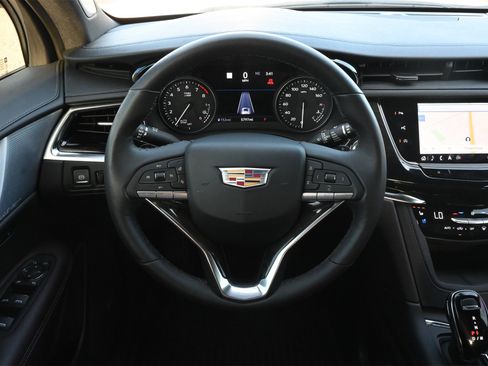 New 2024 Cadillac XT6 Premium Luxury w/ Technology Package image 10