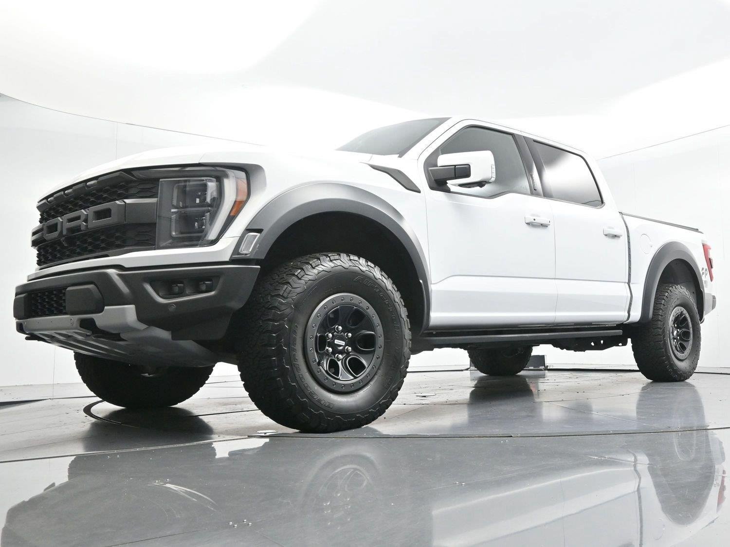 Used 2022 Ford F150 Raptor w/ Equipment Group 801A High AWD/4WD image 52