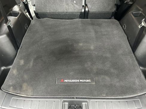 Used 2023 Mitsubishi Outlander SE AWD/4WD image 24
