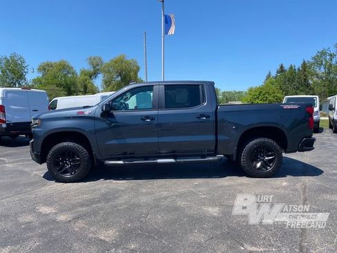 Used 2021 Chevrolet Silverado 1500 LT Trail Boss w/ Convenience Package II AWD/4WD image 4