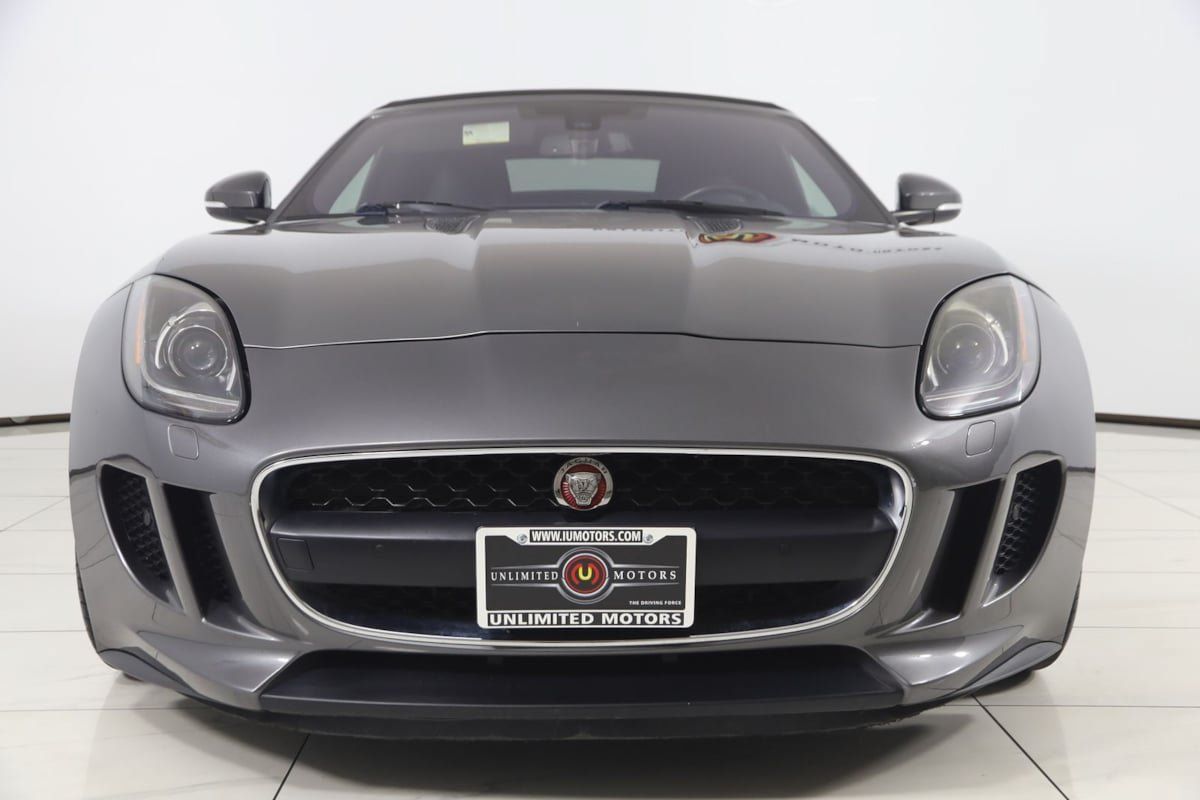 Used 2017 Jaguar F-TYPE Convertible RWD image 62
