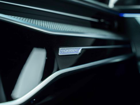 Used 2022 Audi RS 7 Sportback image 36