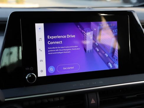 Certified 2023 Toyota Prius LE image 23